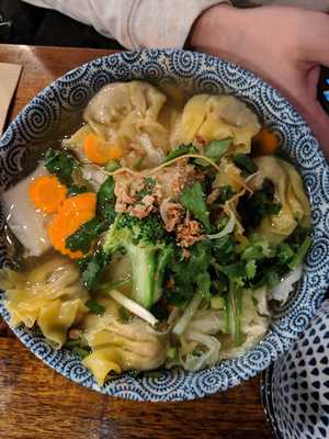 Green Tea Vietnamese & Chinese Cuisine