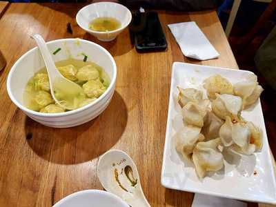 Shang Hai Noodle House