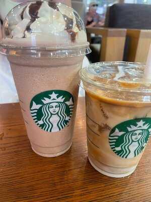 Starbucks Spencer Street