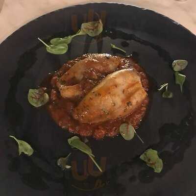 Sub'on Restaurant And Cafe