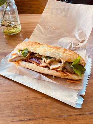 B.cuz Coffee & Eatery