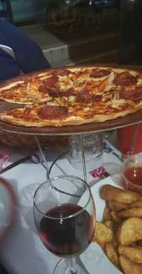 Alcapone Pizza Pasta Bar