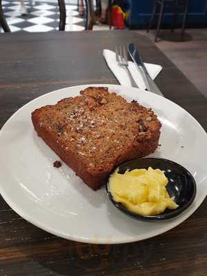 The Salon Champagne Bar