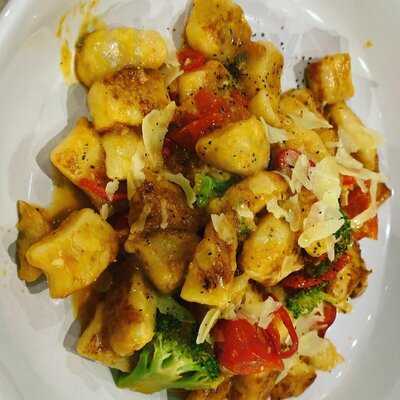 The Grid Cafe & Restaurant