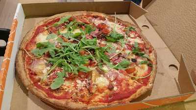 Eat Pizza North Melbourne