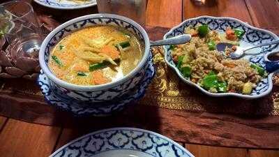 The Full Moon Thai Restaurant