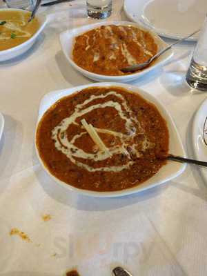 Rich Maha Little Collins