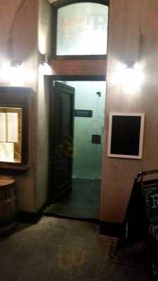 Fores And Feints Whisky Bar + Bistro