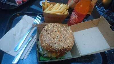 Charlie & Co Burgers