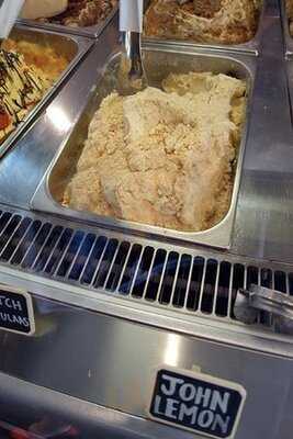 Little Red Wolf Artisan Gelato & Desserts