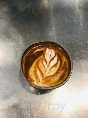 Little Red Wolf Artisan Gelato & Desserts