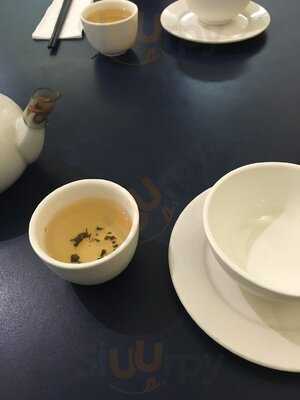 Golden Swallow Restaurant