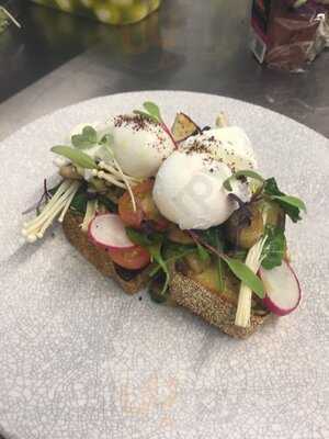 The Precinct By Toby's Estate