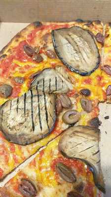 Queen Margherita Pizza