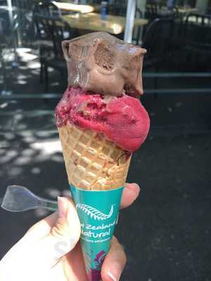 New Zealand Natural Carlton