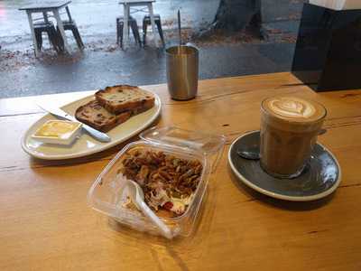 Earl Canteen - St Kilda Road