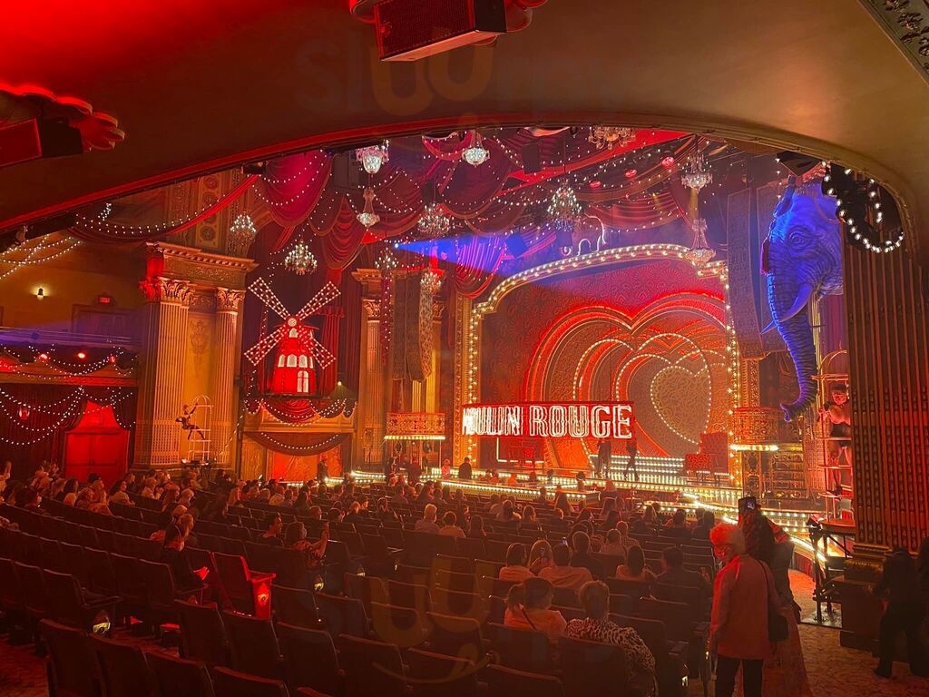 Moulin Rouge