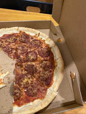 413 Fahrenheit Pizza