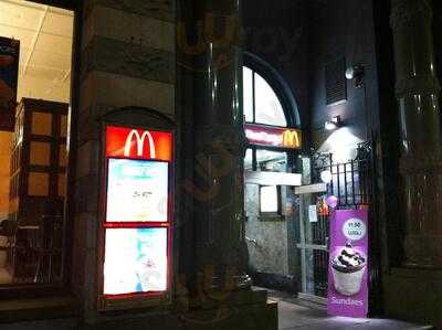 Mc Donald's Strand