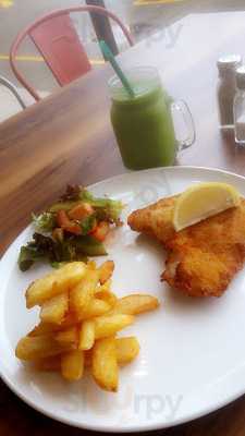 Sweet 'n' Savoury Cafe