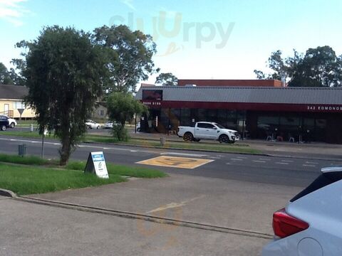 Sweet 'n' Savoury Cafe