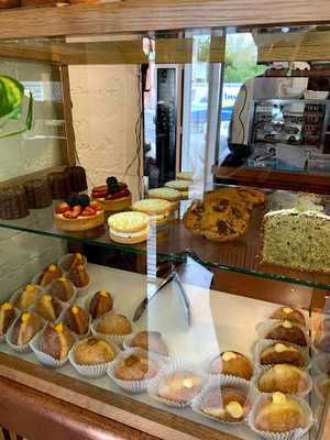 Movida Bakery