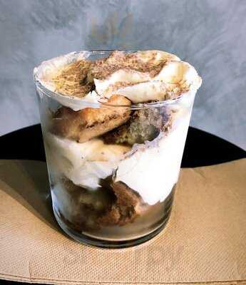 Caddie Restaurant & Bar