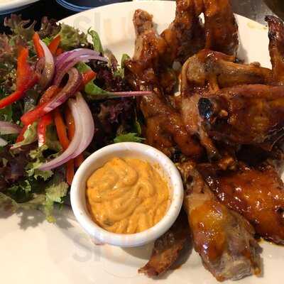 Bistro At Off Broadway Hotel