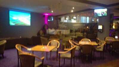 Bistro At Off Broadway Hotel