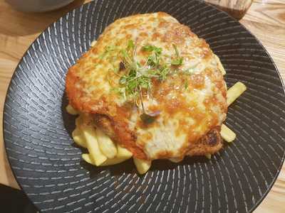 Istanbul Cafe Grill Bar