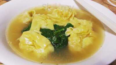 Tong Lok Chinese Restaurant