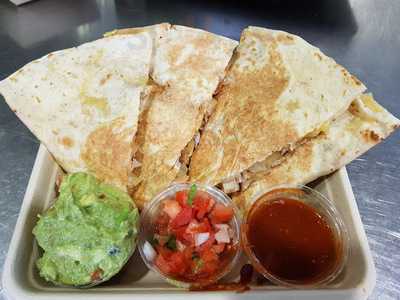 Mad Mex Fresh Mexican Grill