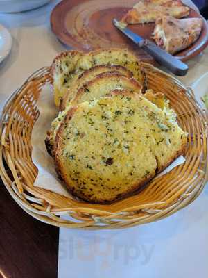 Pasquale M Restaurant