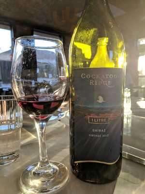 Pasquale M Restaurant