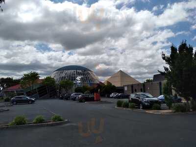 Chelsea Heights Hotel