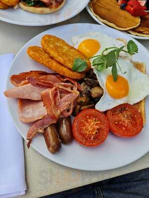 Taira Japanese Brasserie