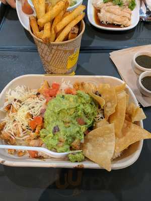 Guzman Y Gomez - Emporium Melbourne