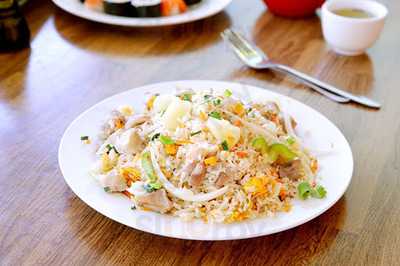 Yoyo Noodle Sushi Dumpling Bar