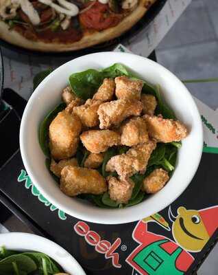 Manoosh Pizzeria Waterloo