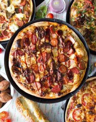 Manoosh Pizzeria Waterloo