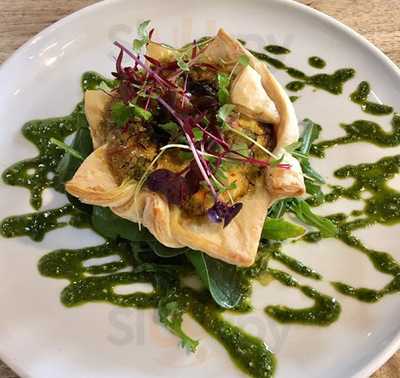 Taboon Woodfire Bakery