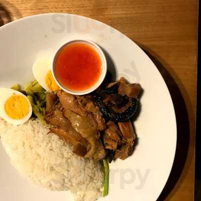 Maakin Flinders Lane