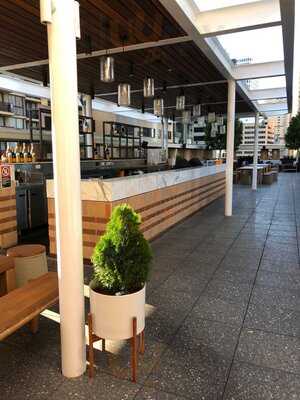 Level Seven Restaurant & Bar