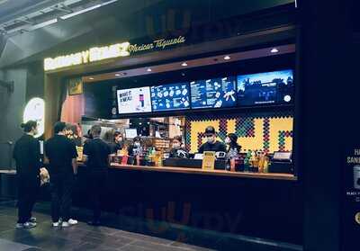 Guzman Y Gomez - 567 Collins