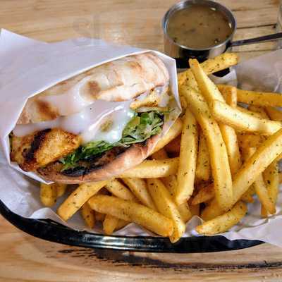 Charcoal Chicken On Clarendon