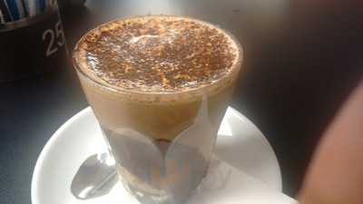 Downtown Coffee Lounge And Resturant