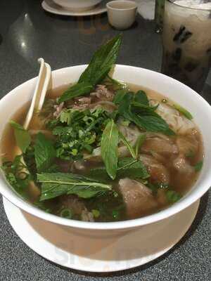 De-pho Vietnamese & Chinese Restaurant