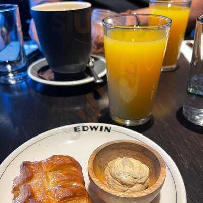 Edwin Wine Bar And Cellar