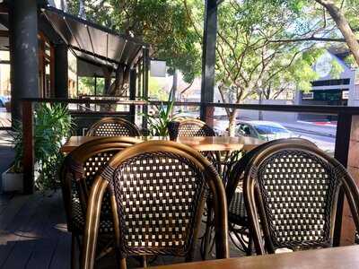 The Meeting House Cafe Restaurant