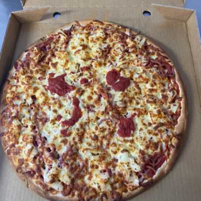 Little John Pizza, Pasta And Liquor